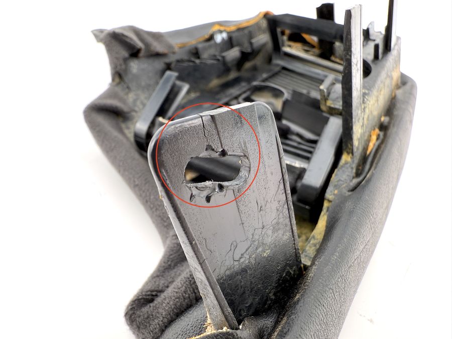 1299100639 1299110222 1299101618 | Mercedes SL500 | R129 Right seat belt upper cover