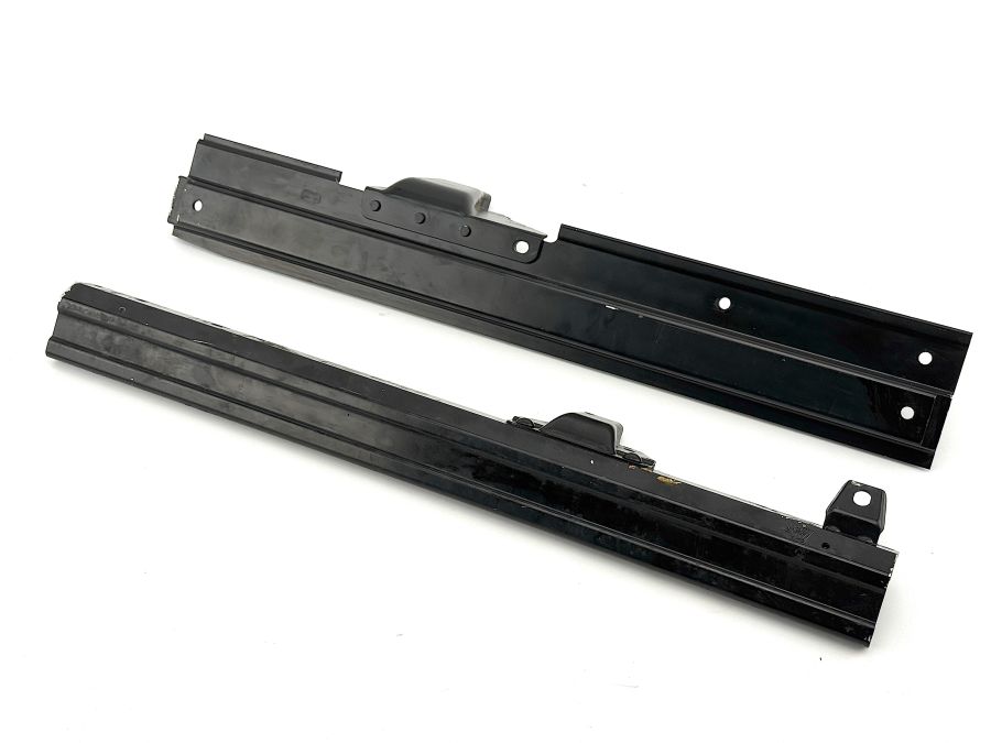 1299100689 1299100889 | Mercedes SL500 | R129 Right seat lower frame rails
