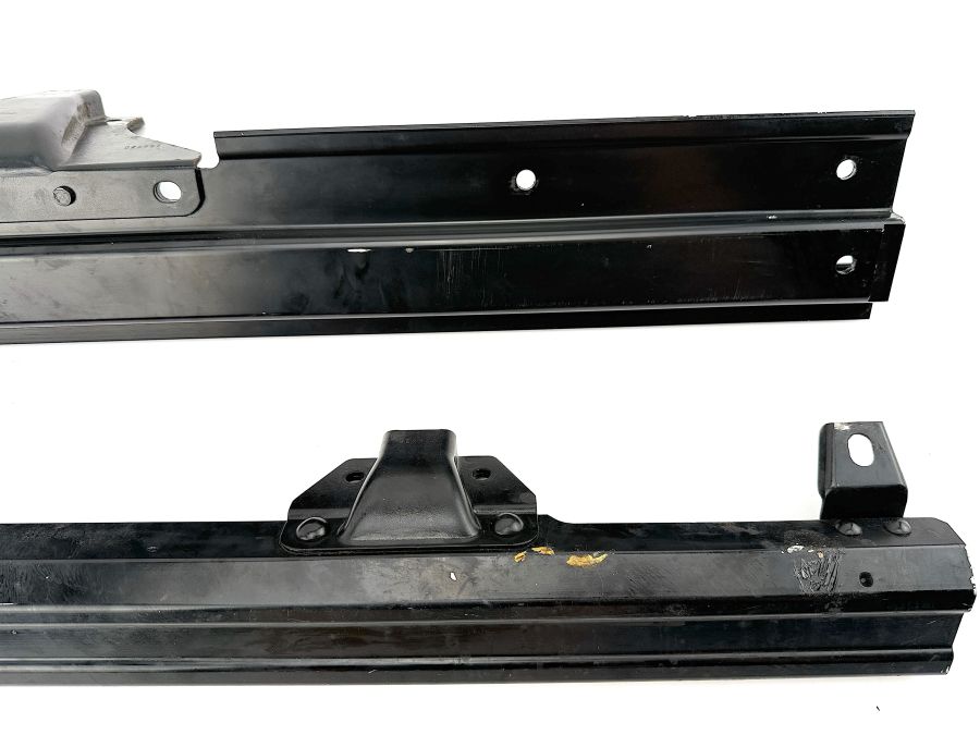 1299100689 1299100889 | Mercedes SL500 | R129 Right seat lower frame rails