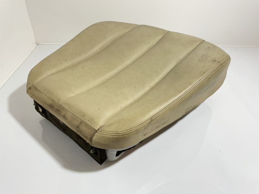 1299101146 1299100146 | Mercedes 500SL | R129 Seat lower cushion