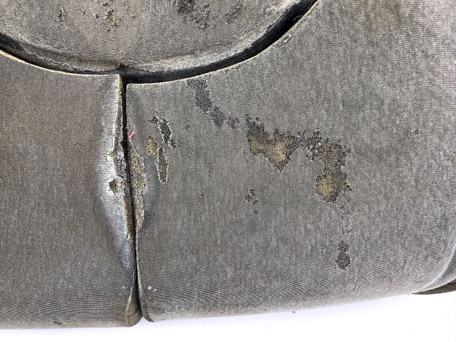 1299101750 | Mercedes SL500 | R129 Seat lower cushion