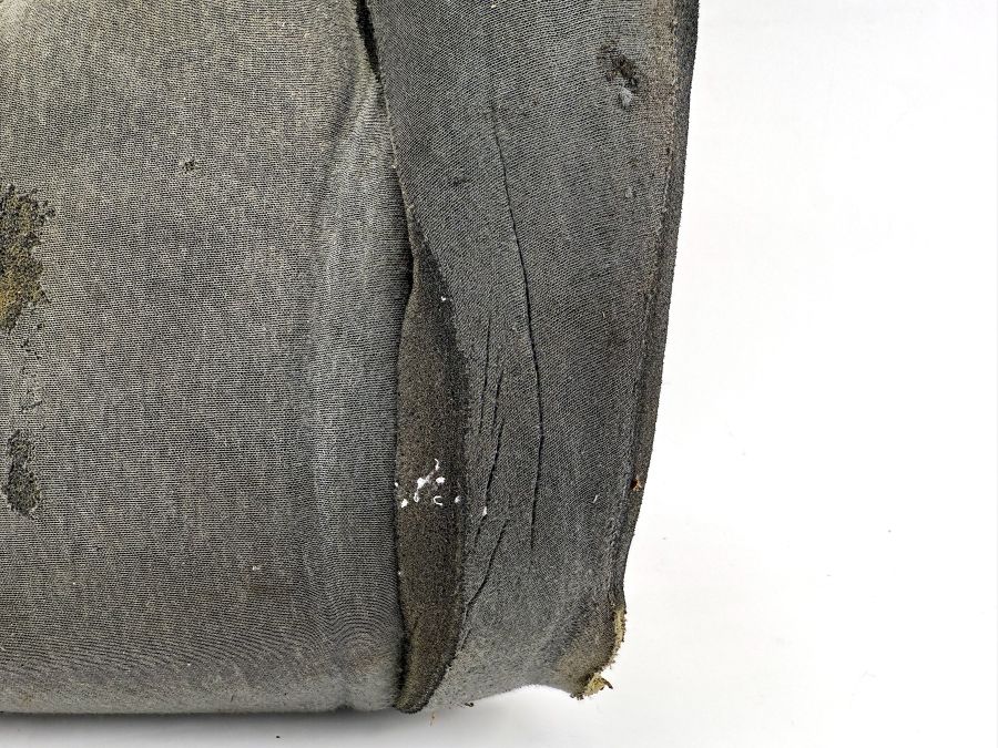 1299101750 | Mercedes SL500 | R129 Seat lower cushion