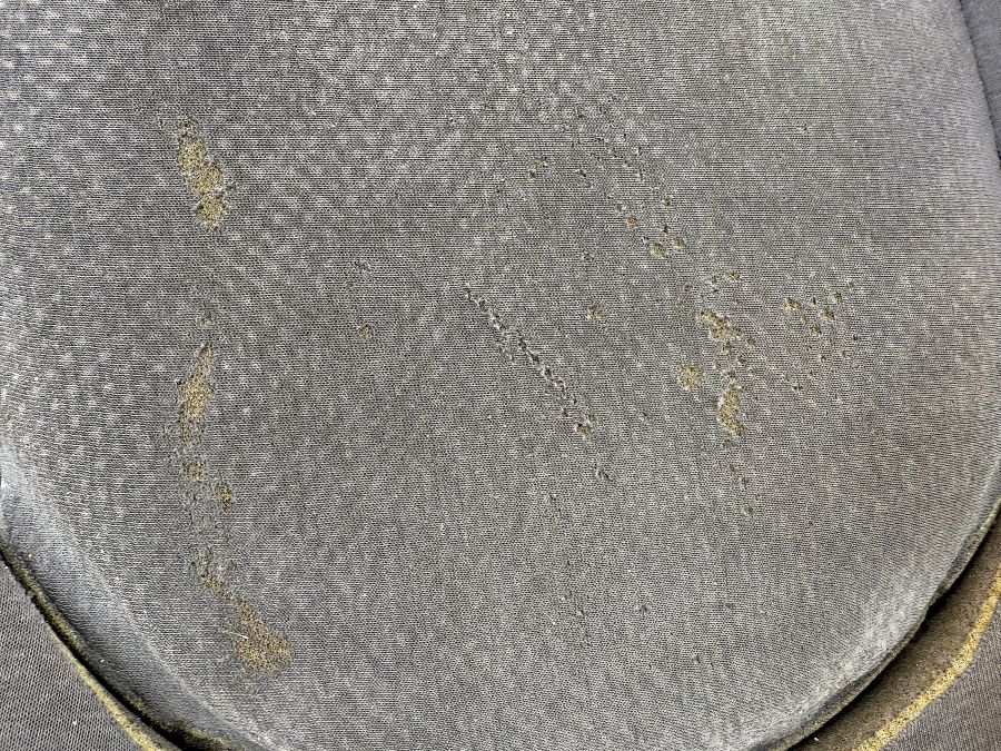 1299101750 | Mercedes SL500 | R129 Seat lower cushion