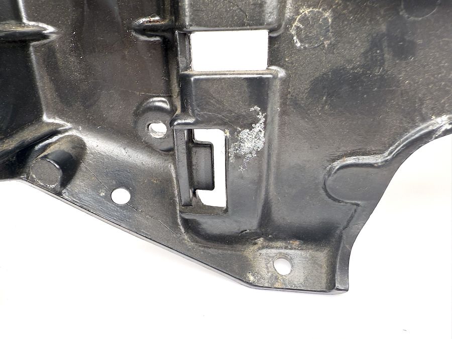 1299101820 1299130238 1299190706 | Mercedes 500SL | R129 Right seat backrest frame