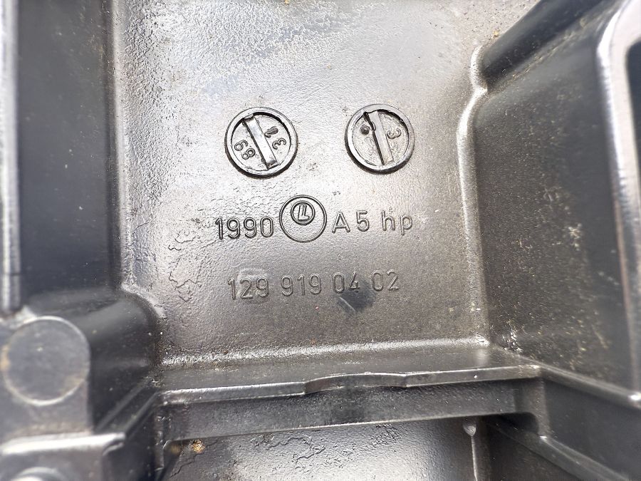 1299101820 1299190106 1299190402 | Mercedes 500SL | R129 Right seat lower frame