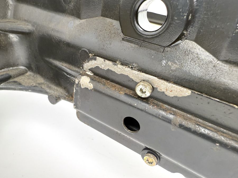 1299101820 1299190106 1299190402 | Mercedes 500SL | R129 Right seat lower frame