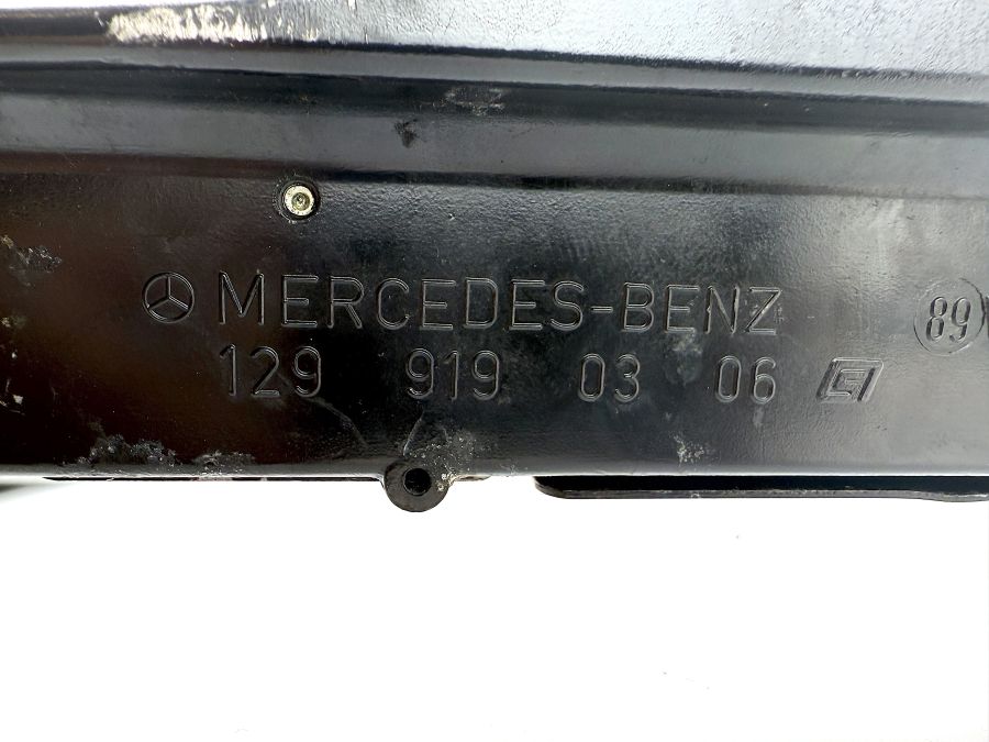 1299101820 1299190106 1299190402 | Mercedes 500SL | R129 Right seat lower frame