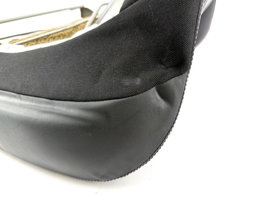 1299102816 1299104847 | Mercedes SL500 | R129 Right seat upper seat cushion