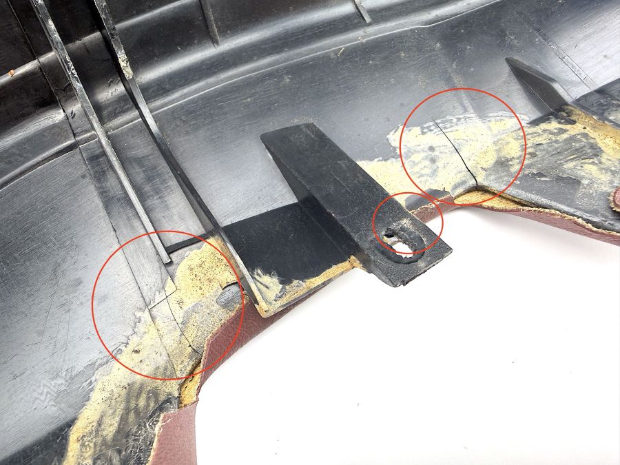 1299102918 | Mercedes 300SL-24 | R129 Seat panel left seat