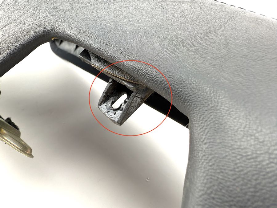 1299103018 | Mercedes SL500 | R129 Seat panel right seat 1299103018 | Mercedes SL500 | R129 Seat panel right seat