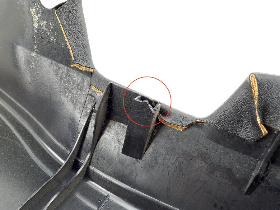 1299103018 | Mercedes SL500 | R129 Seat panel right seat