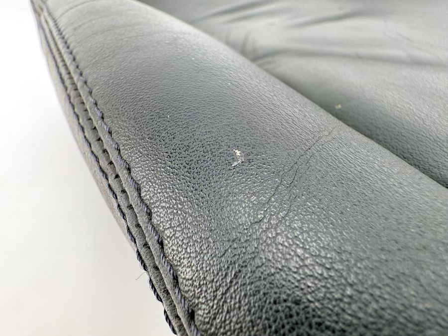 1299103046 1299100122 1299102450 | Mercedes SL500 | R129 Left side seat lower cushion