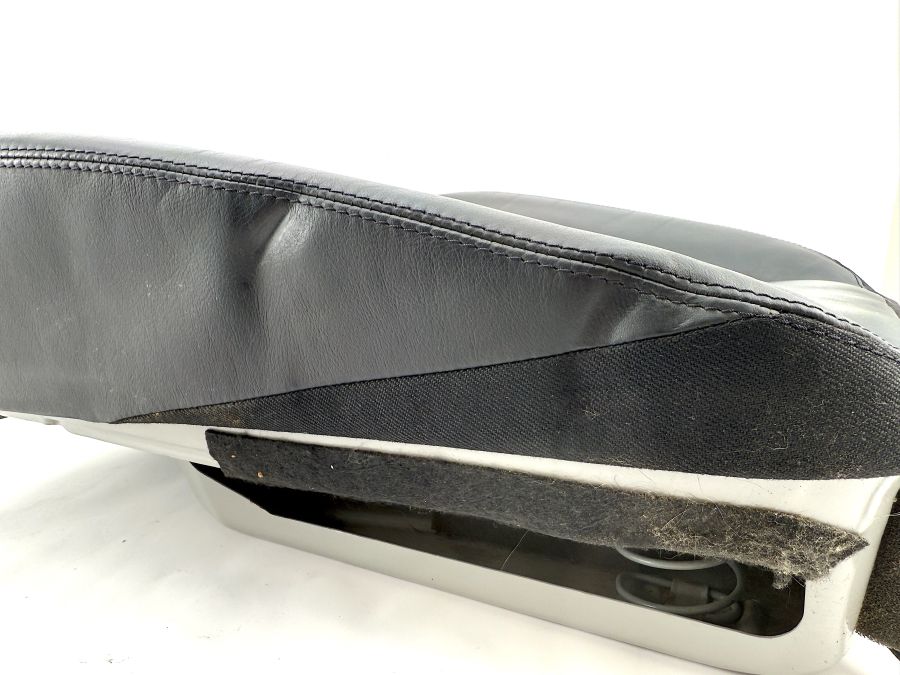 1299103046 1299100122 1299102950 | Mercedes SL500 | R129 Right side seat lower cushion
