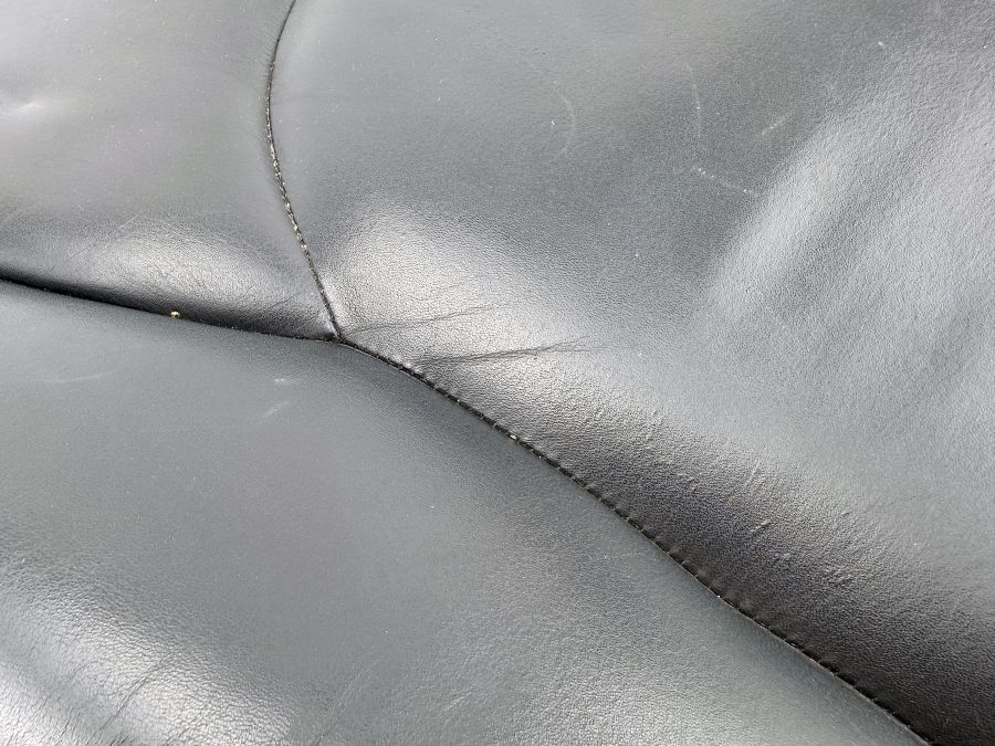 1299103046 1299100122 1299102950 | Mercedes SL500 | R129 Right side seat lower cushion