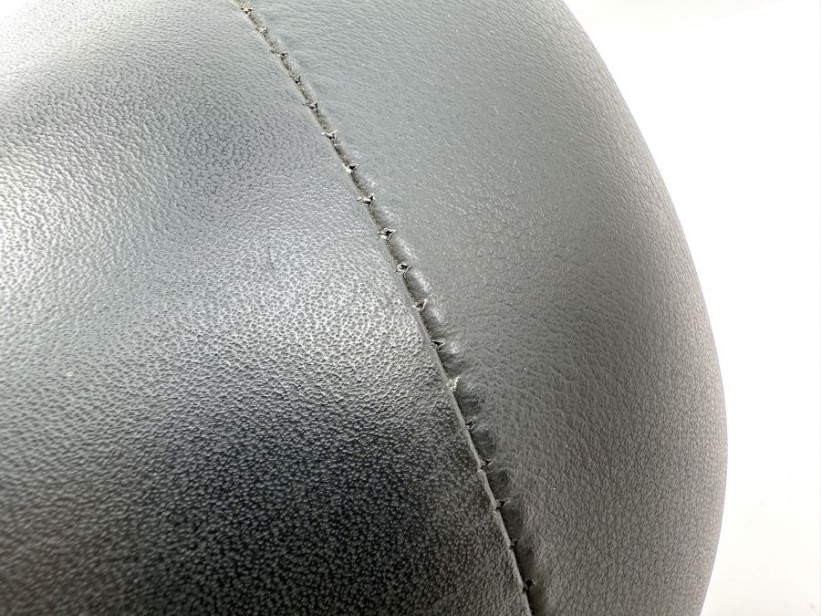 1299103046 1299100122 1299102950 | Mercedes SL500 | R129 Right side seat lower cushion