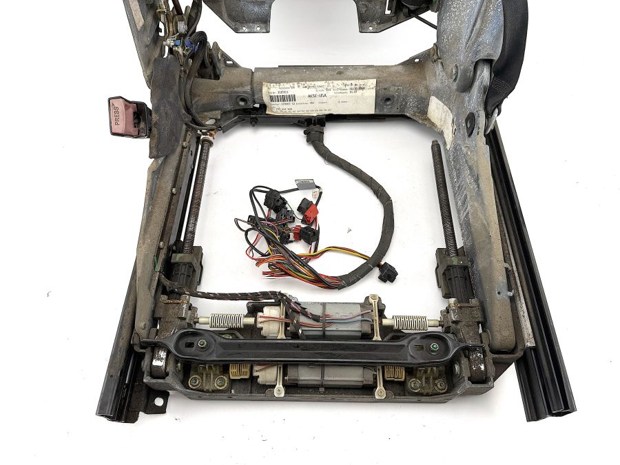 1299103520 1299100995 | Mercedes SL500 | R129 Left seat frame with motors and wirings 1299103520 1299100995 | Mercedes SL500 | R129 Left seat frame with motors and wirings