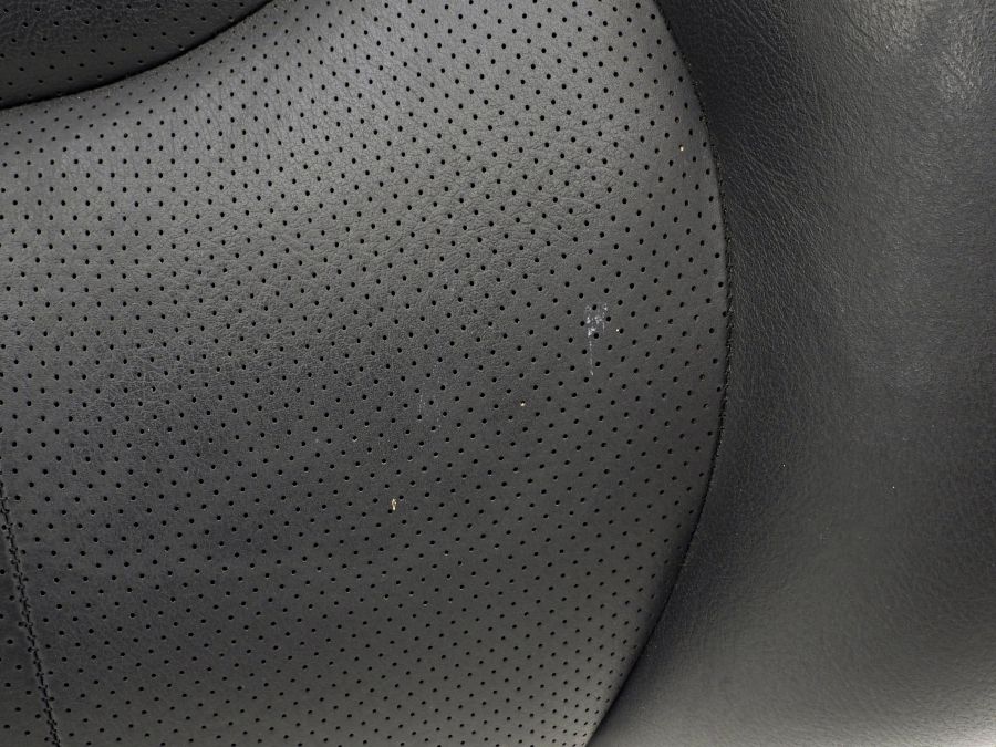 1299104447 1299103019 | Mercedes SL500 | R129 Right seat upper seat cushion