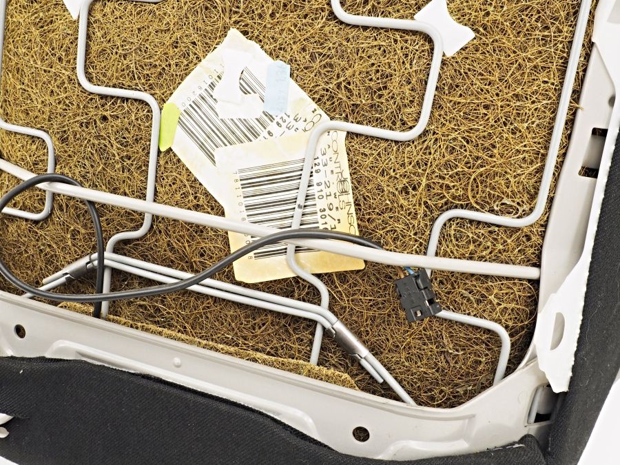 1299104447 1299103019 | Mercedes SL500 | R129 Right seat upper seat cushion