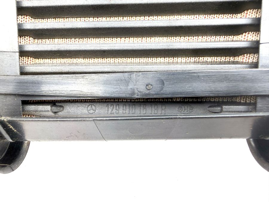 1299110222 | Mercedes 300SL-24 | R129 Right seat belt upper blind cover