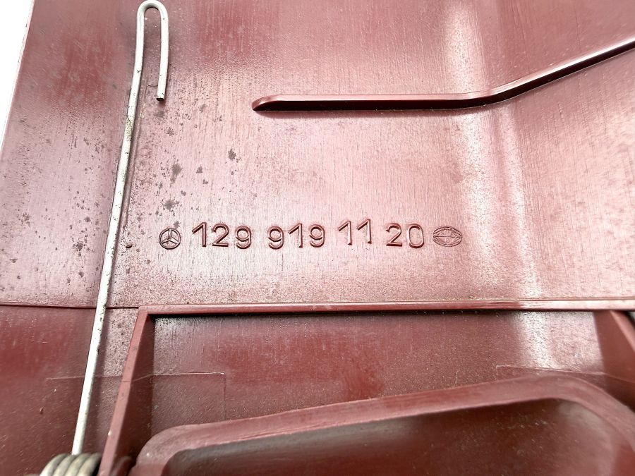 1299120135 1299191120 | Mercedes 300SL-24 | R129 Seat bottom rear cover left seat