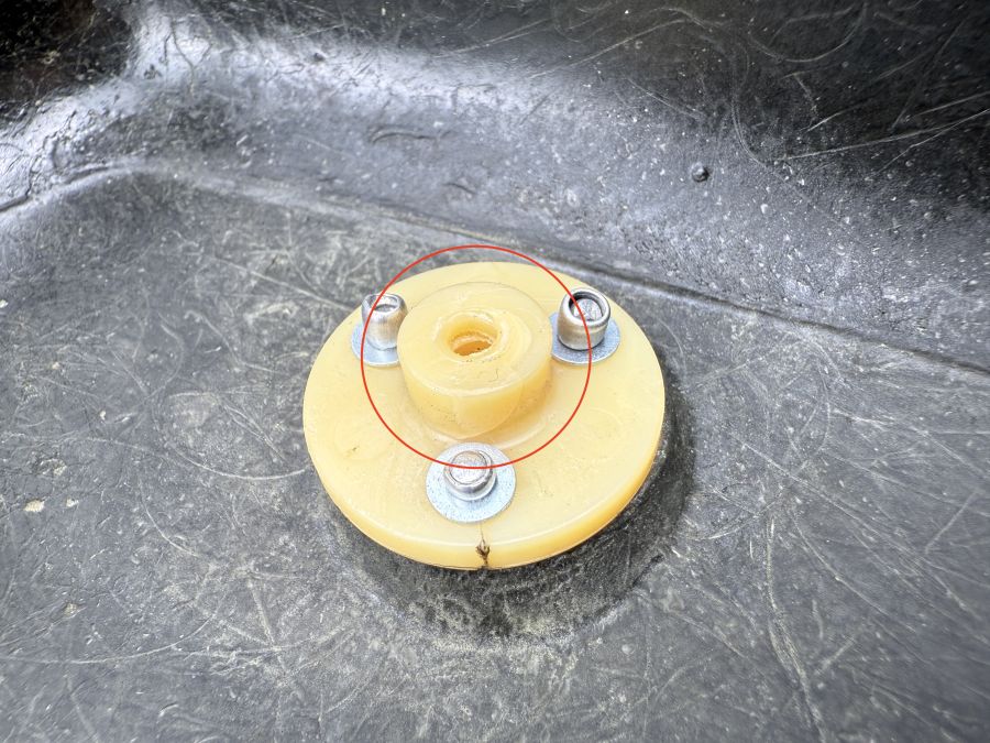 1299140223 1299101035 | Mercedes SL500 | R129 Seat back cover right seat 1299140223 1299101035 | Mercedes SL500 | R129 Seat back cover right seat