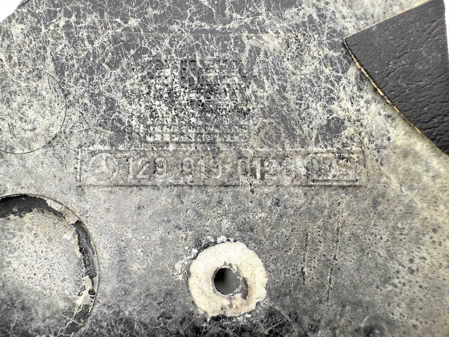 1299190120 1299103118 | Mercedes SL500 | R129 Seat trim right seat 1299190120 1299103118 | Mercedes SL500 | R129 Seat trim right seat