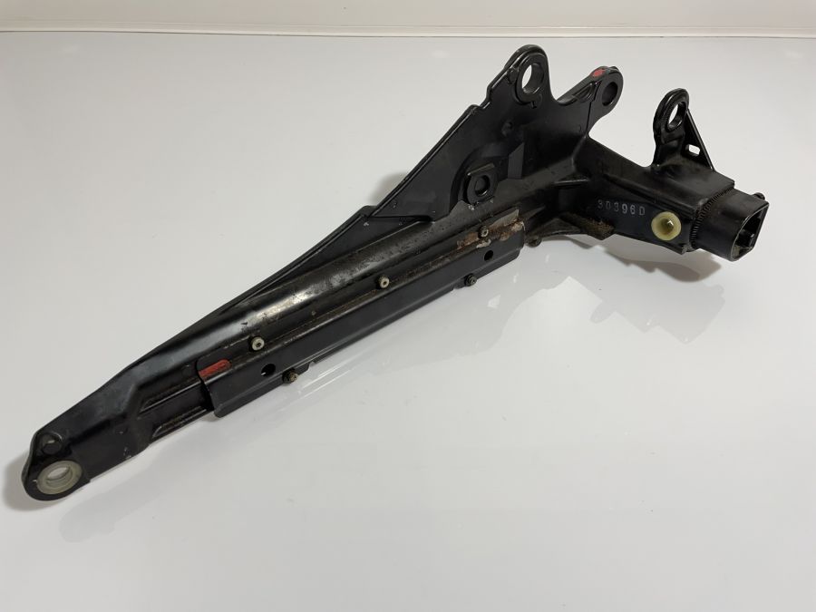 1299190206 | Mercedes 500SL | R129 Right seat right side frame
