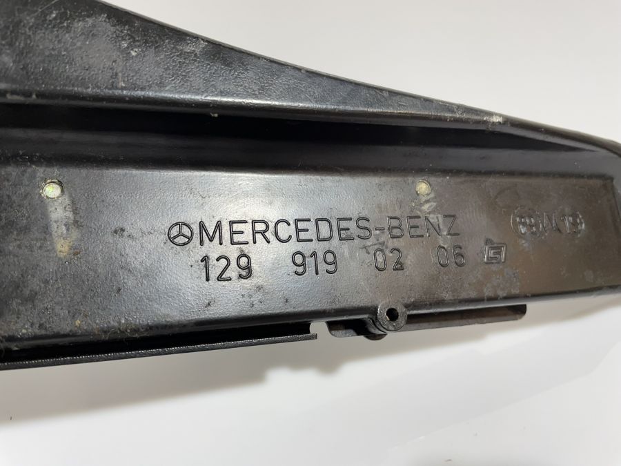 1299190206 | Mercedes 500SL | R129 Right seat right side frame