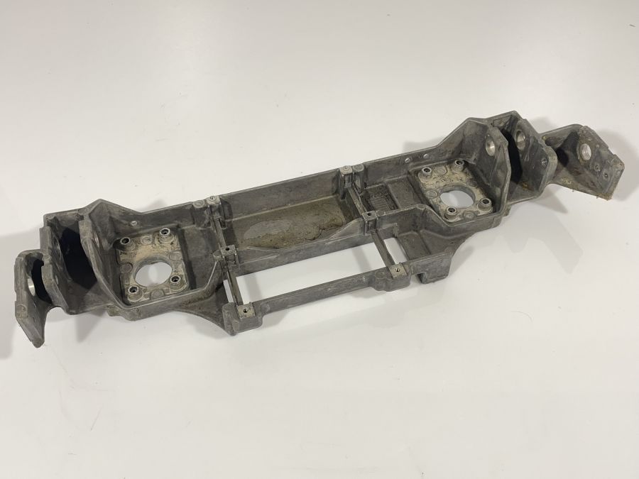 1299190802 | Mercedes SL500 | R129 Right seat front frame