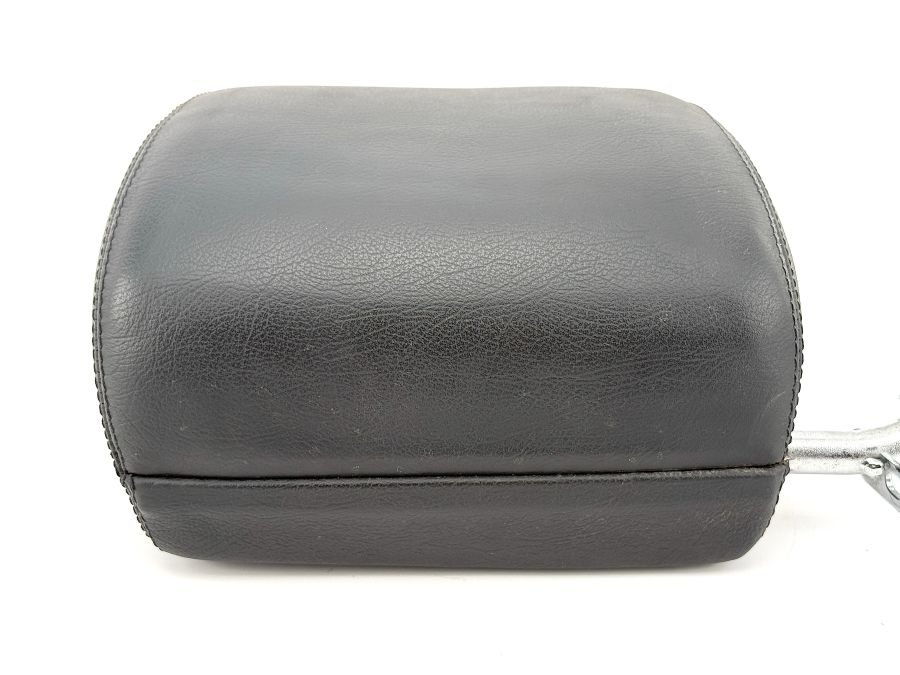 1299701450 1299700850 | Mercedes SL500 | R129 Headrest front right seat 1299701450 1299700850 | Mercedes SL500 | R129 Headrest front right seat