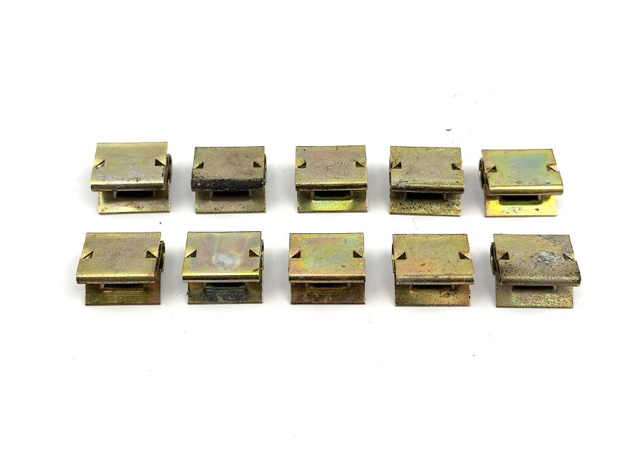 1299880378 1296800235 1296800135 | Mercedes SL500 | R129 Inner threshold mounting clamps for both sides