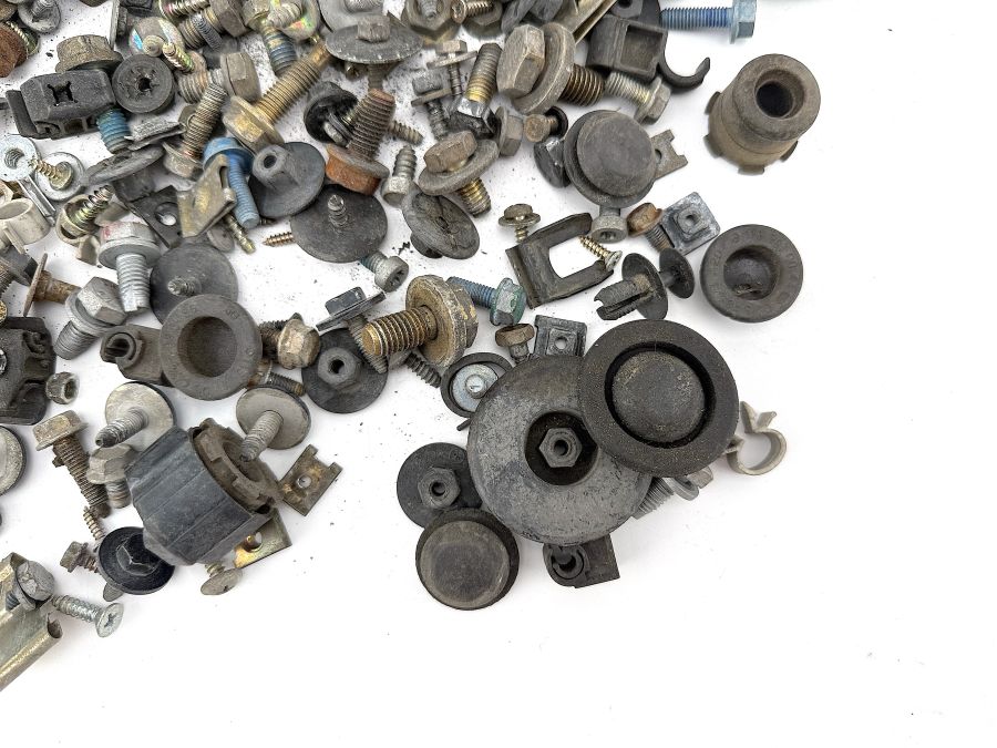 1299900150 N914031006211 2019900050 | Mercedes SL500 | R129 Exterior body screws