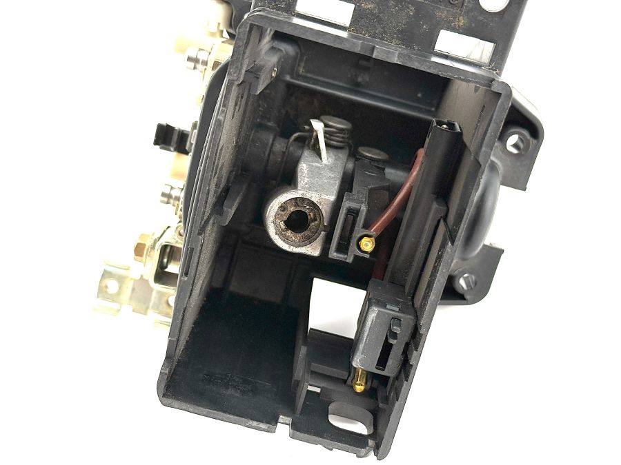 1402670437 | Mercedes S350 | W140 Gear selector shifter