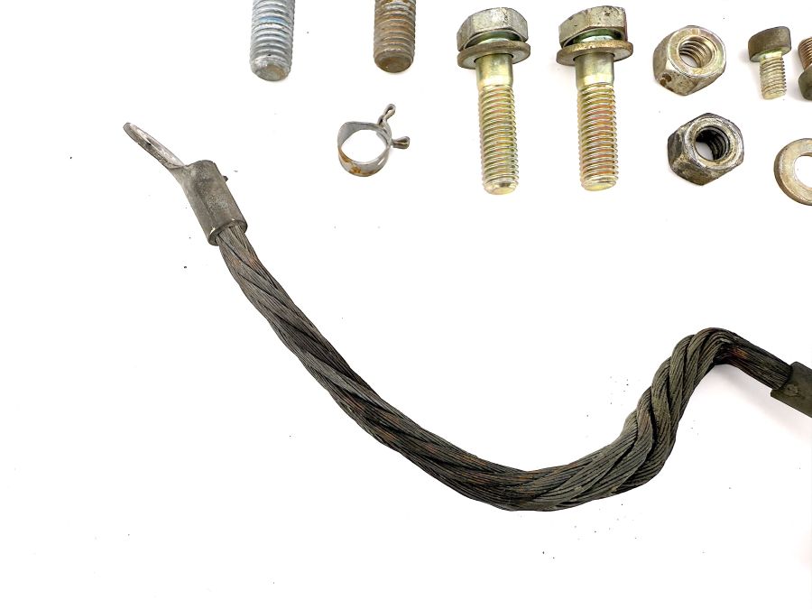 1402706600 N000931010054 N000931010258 | Mercedes SL500 | R129 Transmission mounting screws