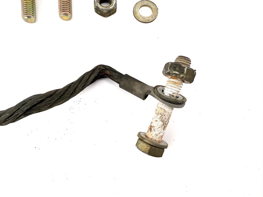 1402706600 N000931010054 N000931010258 | Mercedes SL500 | R129 Transmission mounting screws