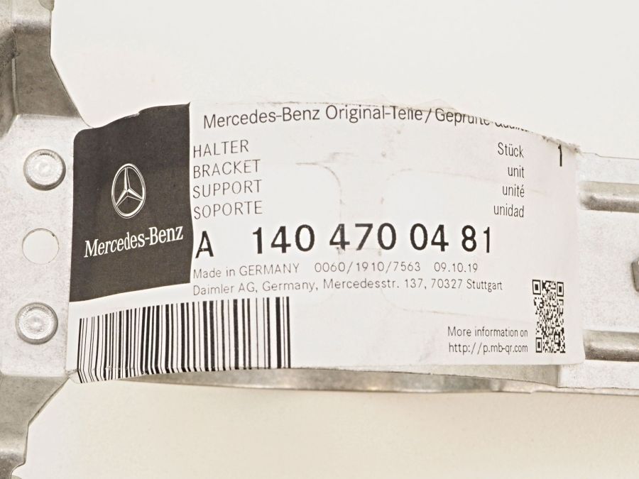 1404700481 | Mercedes SL-Class | R129 Electric fuel pump and filter bracket