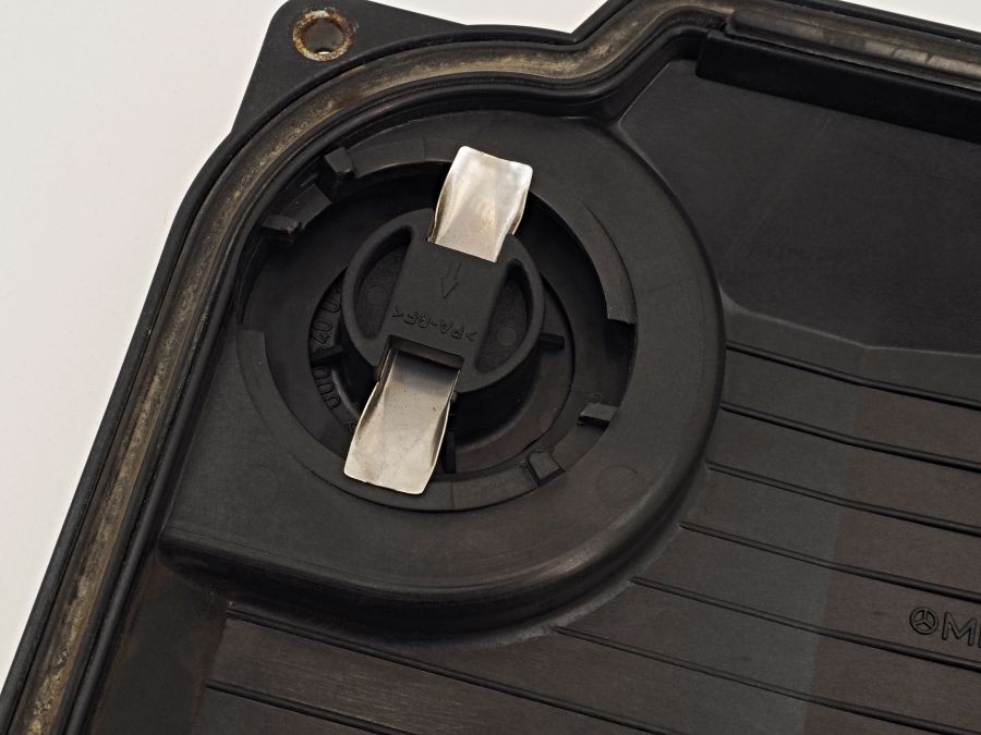 1405400782 0005400382 1245844846 | Mercedes S350 | W140 Module box cover