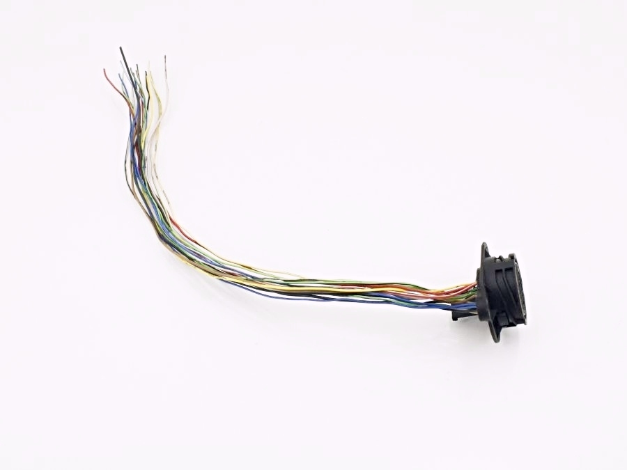 1405450026 | Mercedes SL500 | R129 Wiring connector