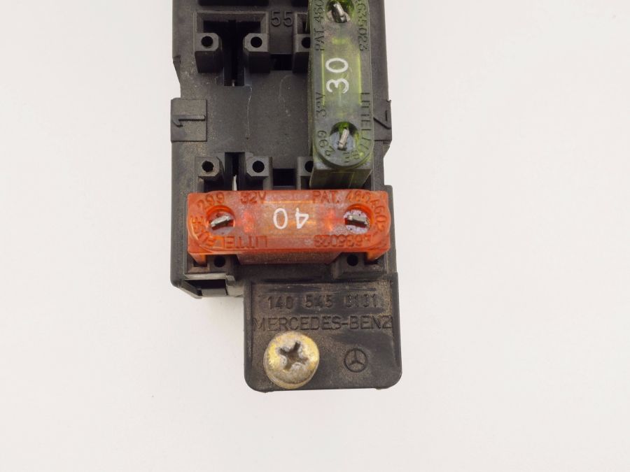 1405450101 | Mercedes S350 | W140 Under hood fuse box