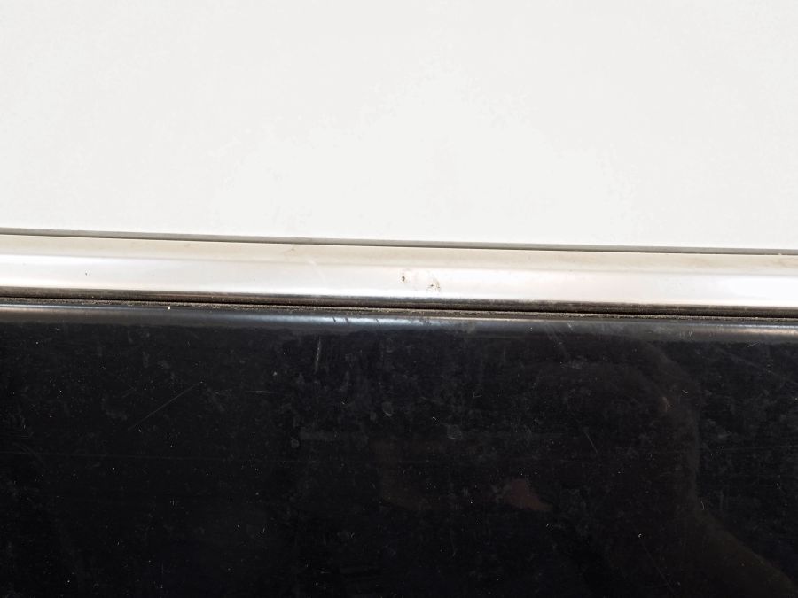 1406901240 | Mercedes S350 | W140 Rear right door lower molding