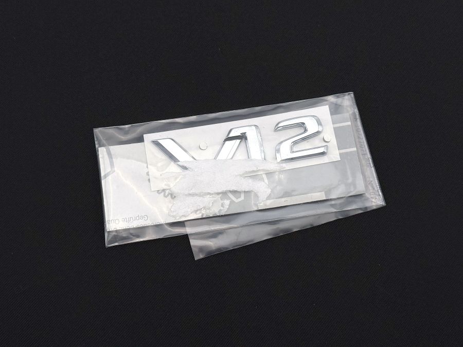 1408173615 | Mercedes SL-Class | R129 V12 chrome badge