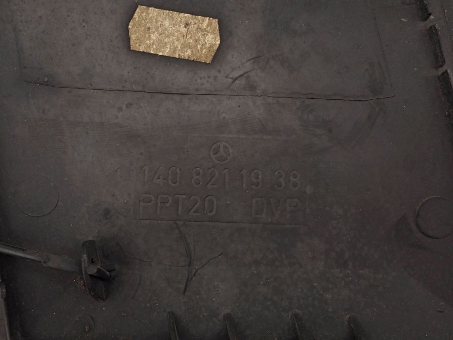 1408201778 1408201978 1408200178 | Mercedes S350 | W140 Engine cover left side