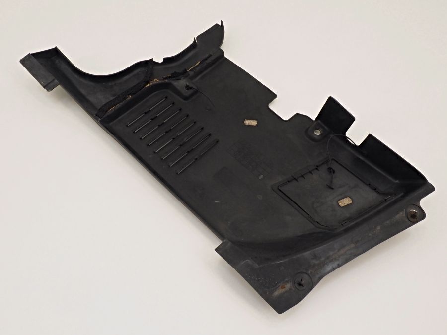 1408201778 1408201978 1408200178 | Mercedes S350 | W140 Engine cover left side