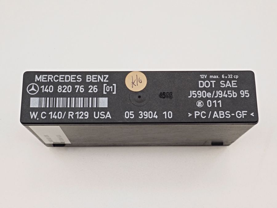 1408207626 | Mercedes SL500 | R129 Blinker hazard warning control unit
