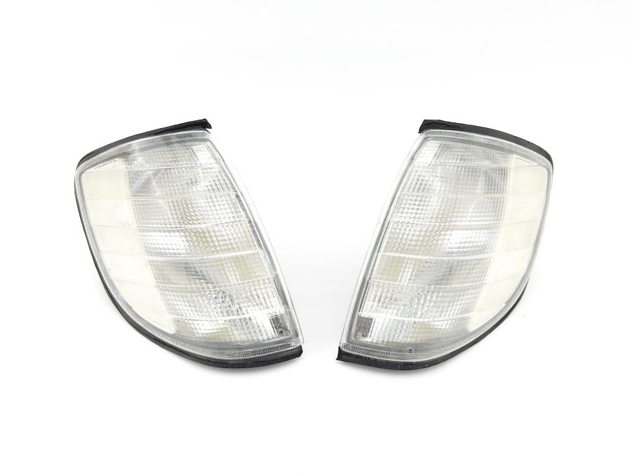 1408260643 1408260543 | Mercedes S350 | W140 Front turning lights 1408260643 1408260543 | Mercedes S350 | W140 Front turning lights