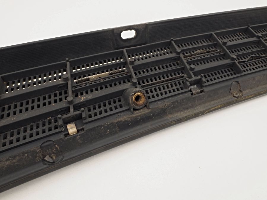 1408300613 | Mercedes S350 | W140 Bonnet upper grill