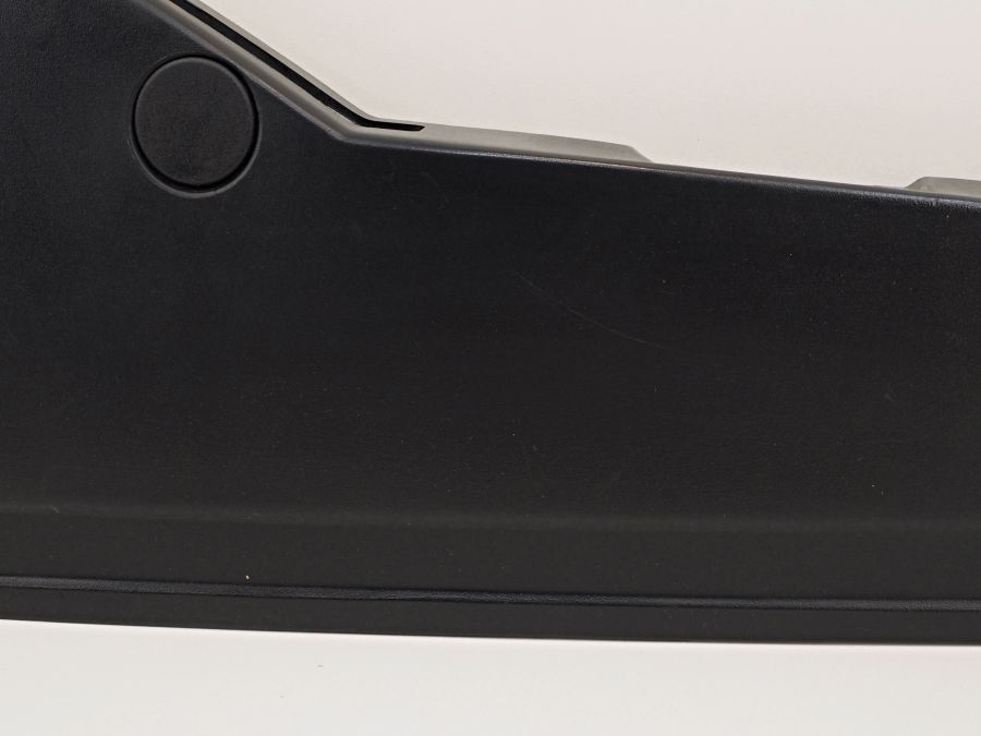 1409180830 1409102418 | Mercedes S350 | W140 Front right seat plastic trim 1409180830 1409102418 | Mercedes S350 | W140 Front right seat plastic trim