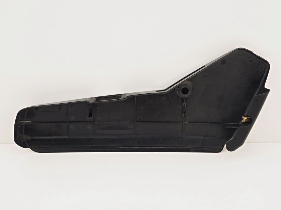 1409180830 1409102418 | Mercedes S350 | W140 Front right seat plastic trim 1409180830 1409102418 | Mercedes S350 | W140 Front right seat plastic trim