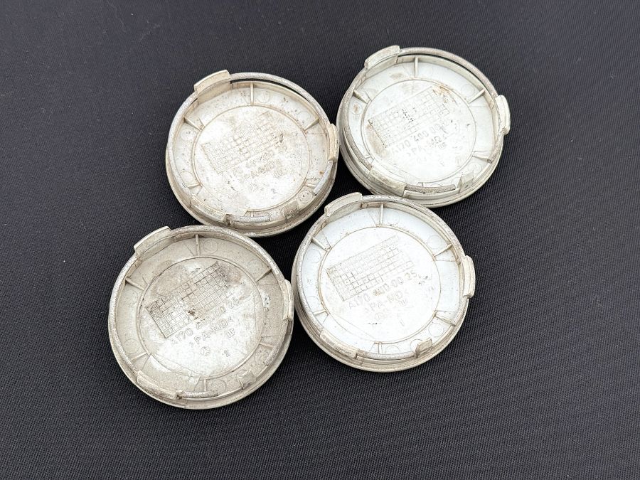 1704000025 | Mercedes SL55 | R230 Wheel center hub cap set of 4 pieces