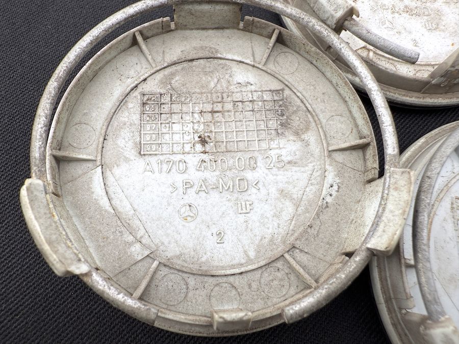 1704000025 | Mercedes SL55 | R230 Wheel center hub cap set of 4 pieces